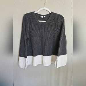 Women's Large Gap for GOOD 100% cotton sweater Grey and White colorblock